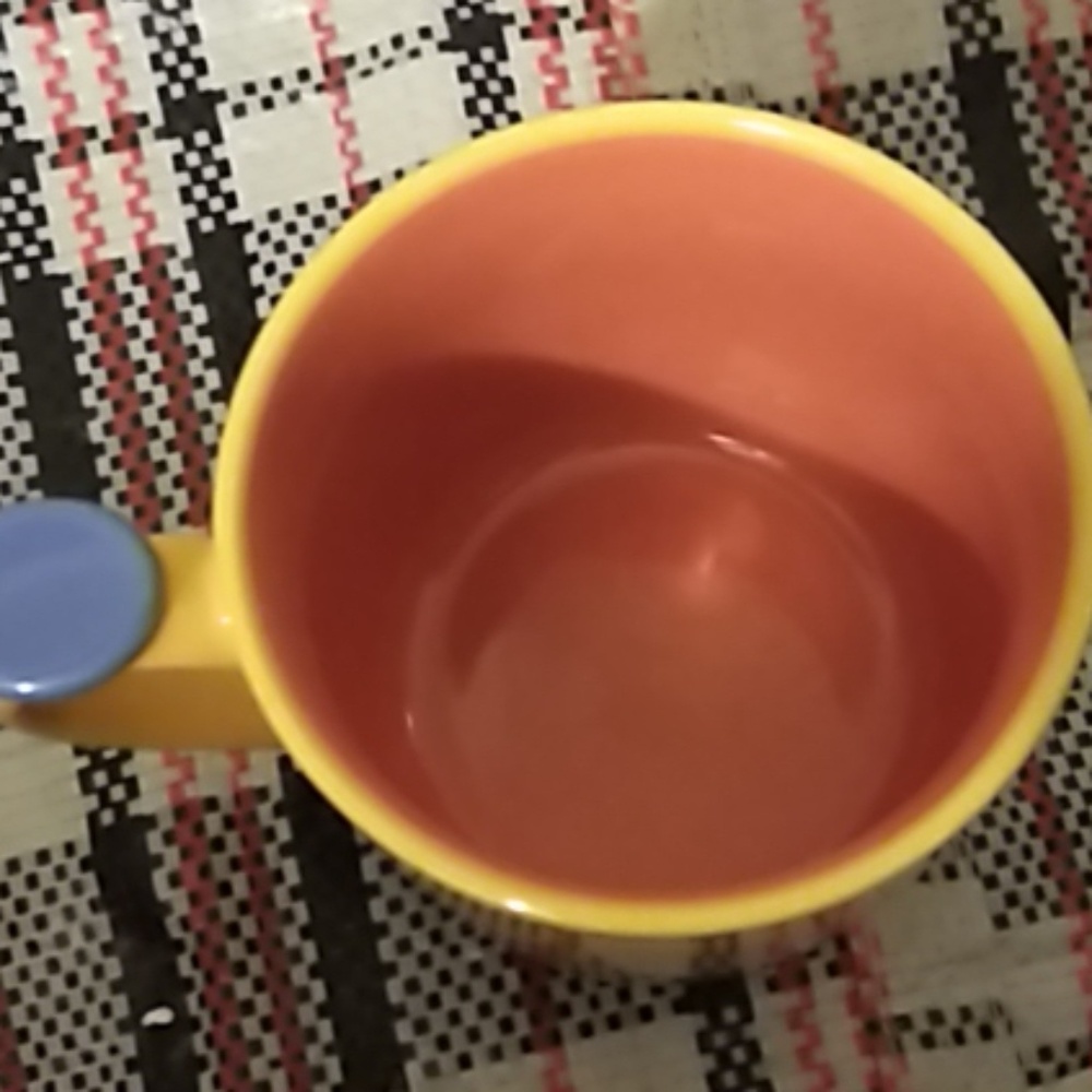 Unique tea cup - Picture 2 of 4